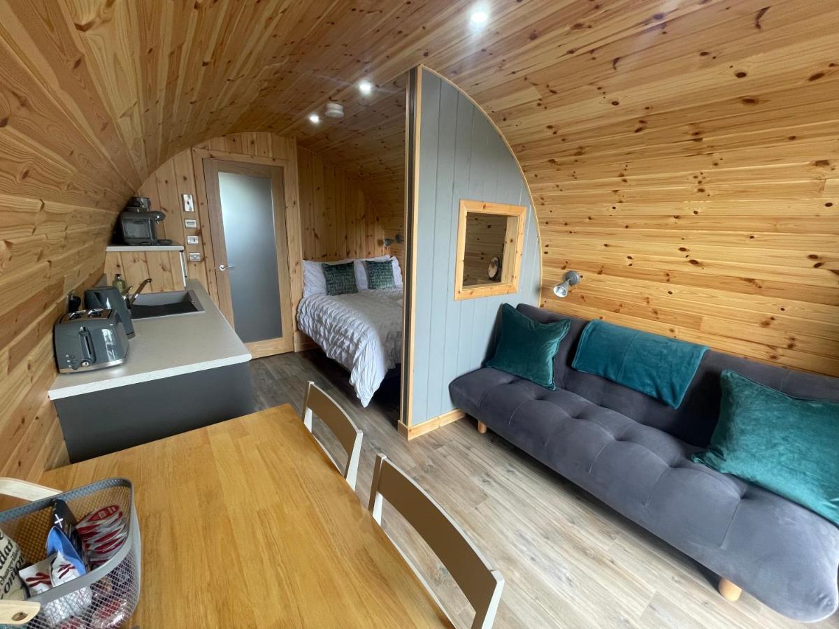 Allt Yelkie Pod Aon, Earlish Luaran gambar